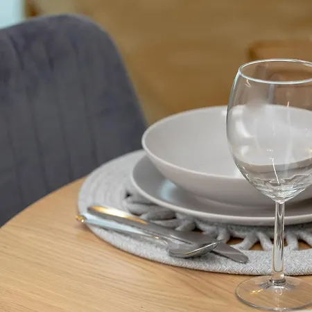 Stylowe Chmielna Serce Miasta By Renters Апартаменты *