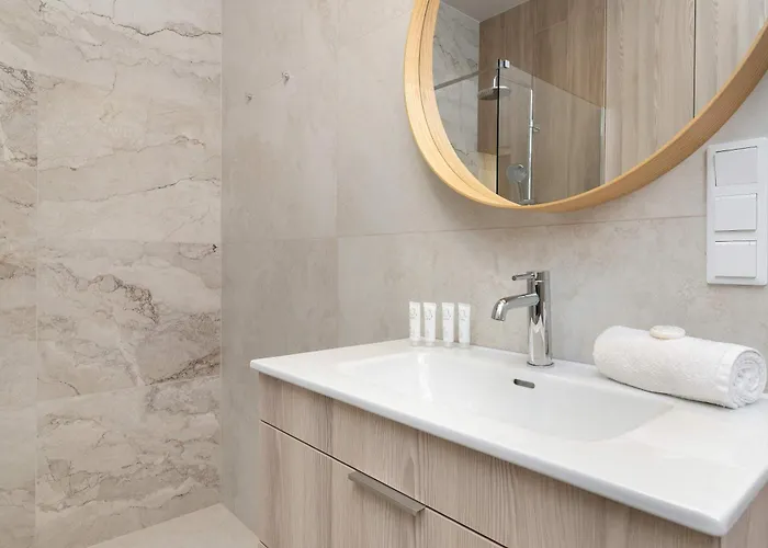 Stylowe Chmielna Serce Miasta By Renters Apartman Gdańsk