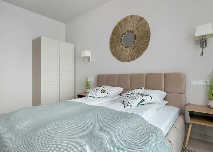 Stylowe Chmielna Serce Miasta By Renters Apartman