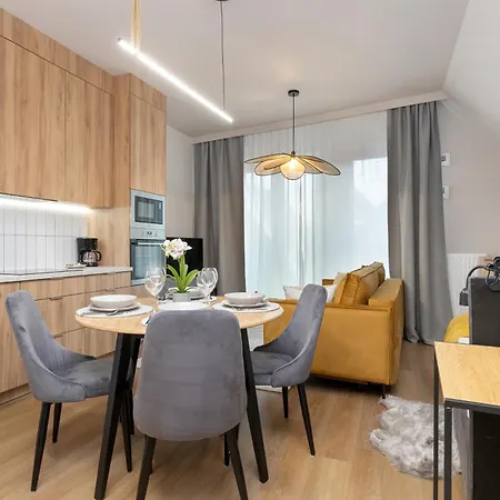 Апартаменты Stylowe Chmielna Serce Miasta By Renters Гданьск